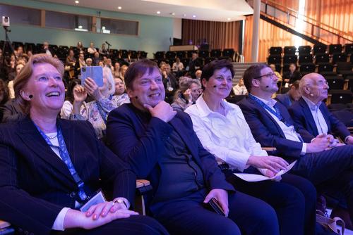 v.l.n.r.: Paulien Geerdink, Gunther Van Neste, Griet Vanryckegem, Rik Vosters en Frits Spits