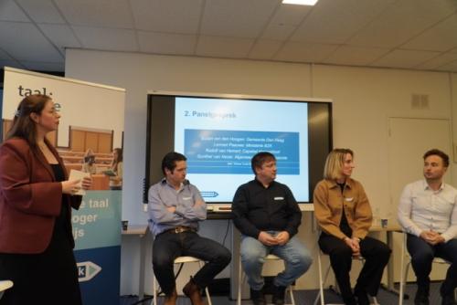 Panelgesprek met docenten en experts uit de werkpraktijk