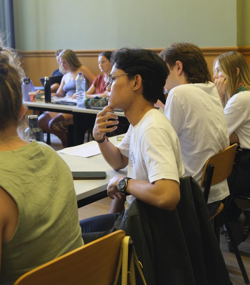 Studenten tijdens de Taalunie Zomercursus 2025