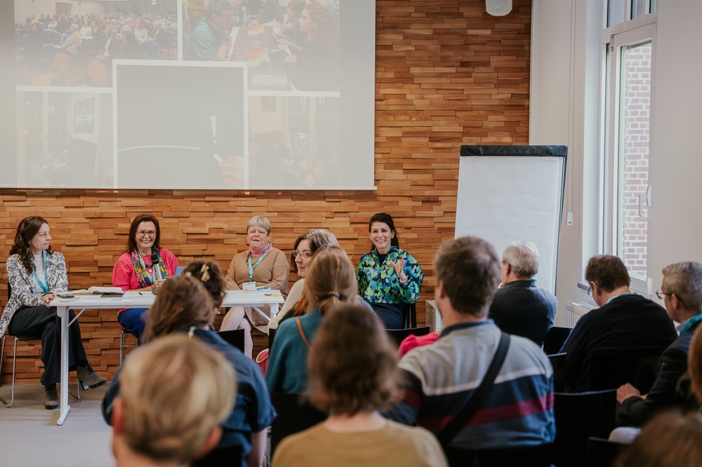 Paola Gentile (Universiteit van Triëst), Mia Ratinckx (KU Leuven) en Lutgart Spaepen (EU-expert)